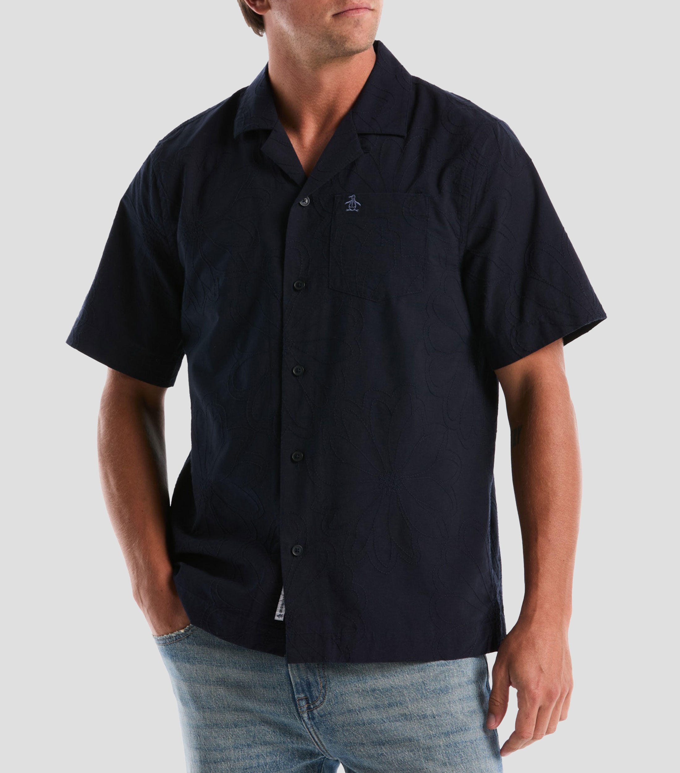 Camisa bordada con manga corta Hombre